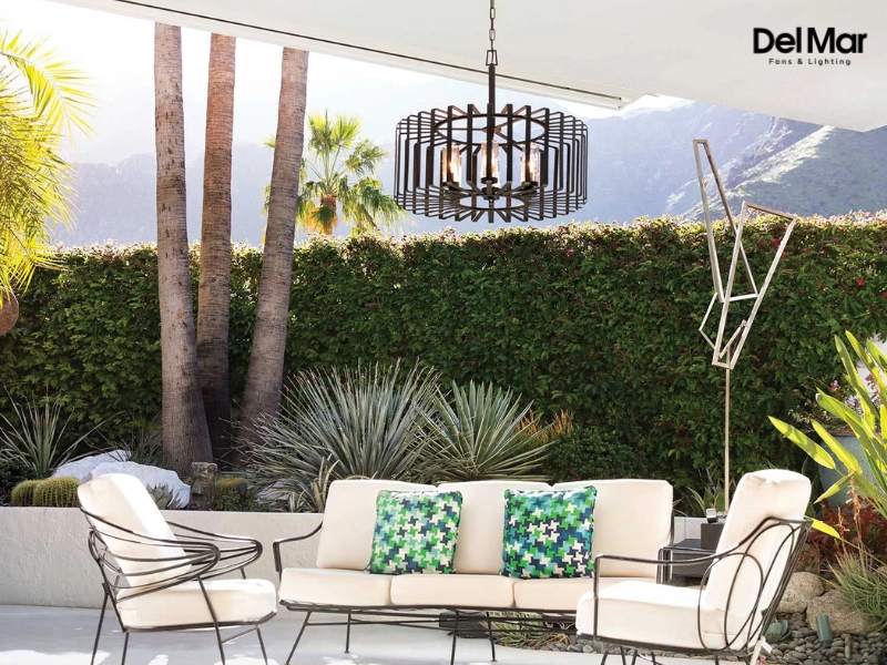 Pendant Light in Outdoor Area Pendant Light in Outdoor Area